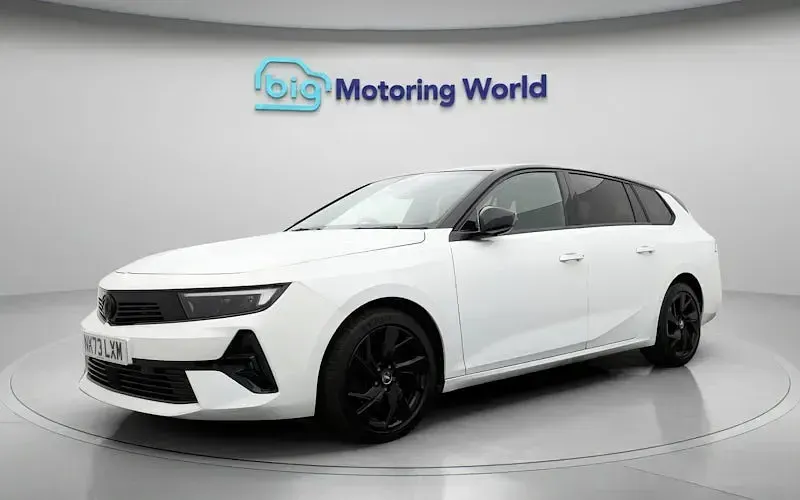 Used Vauxhall Astra 131 HP (96 kW) 2026 Estate