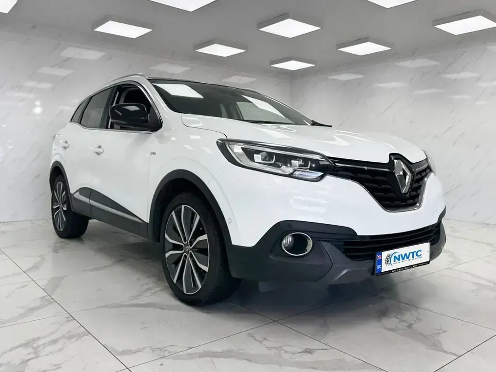 Begagnad Renault Kadjar Signature S 110 HK (80 kW) 2017 Vit SUV