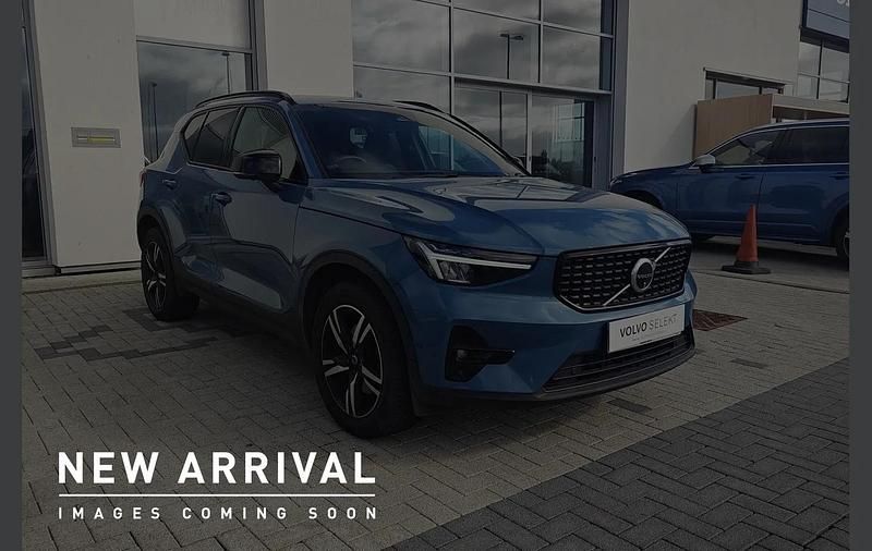Used Volvo XC40 Plus 161 HP (118 kW) 2023 Blue SUV