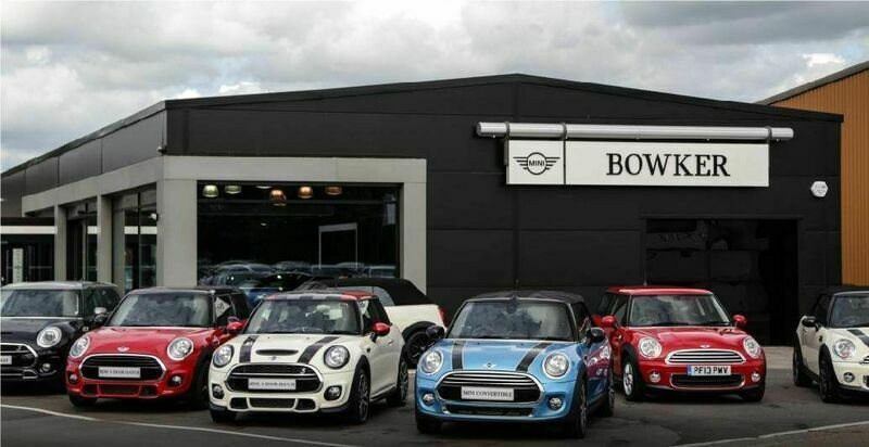 Grey Used 2014 Mini Cooper Hatch Hatchback | £8,799 (Fair price) - Image 1/1