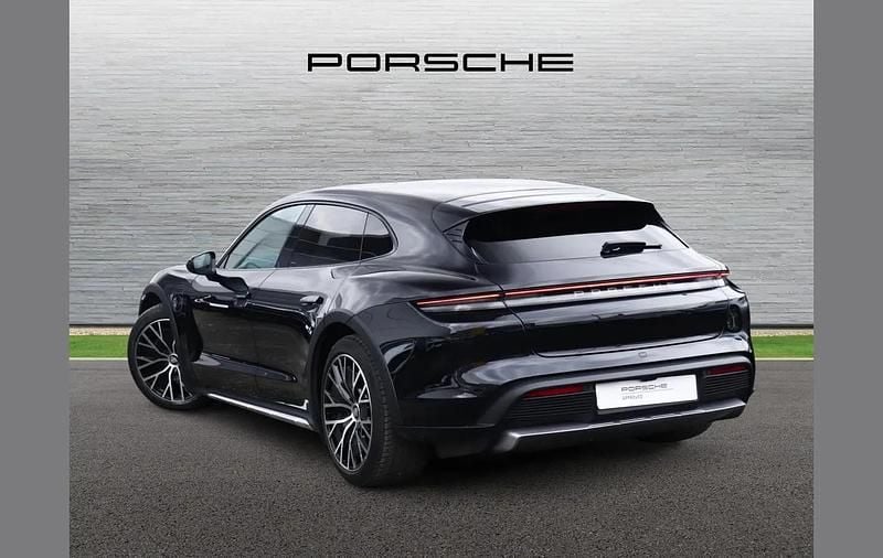 Used Porsche Taycan Cross Turismo 344 kW (469 HP) 2022 Black Estate