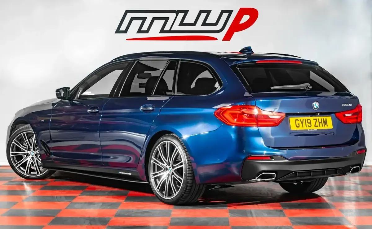 Used BMW 530 M Performance 2019 Blue Estate