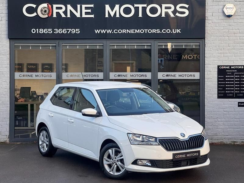 White Used 2020 Skoda Fabia SE Hatchback | £10,490 (Fair price) - Image 1/4