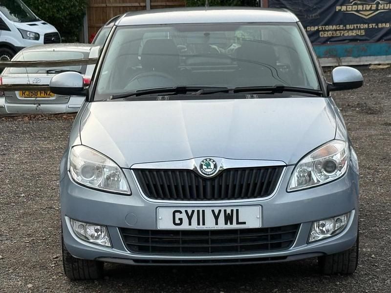 Used Skoda Fabia SE 105 HP (77 kW) 2011 Blue Hatchback