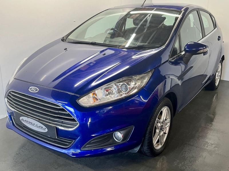 Used Ford Fiesta Zetec 82 HP (60 kW) 2014 Blue Hatchback