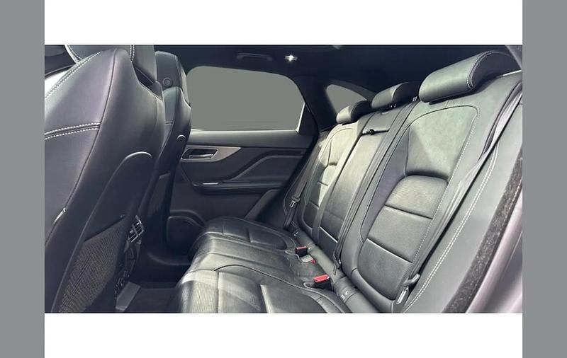 Used Jaguar F-Pace S 300 HP (220 kW) 2017 White SUV