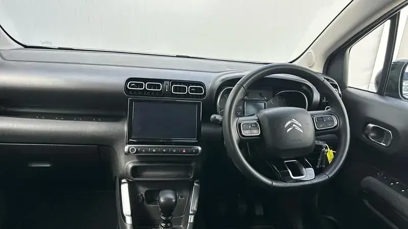 Begagnad Citroën C3 Aircross PureTech 110 HK (80 kW) 2023 Grå SUV