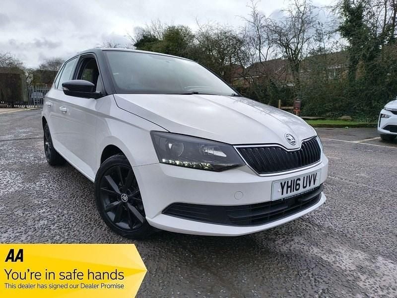 Used Skoda Fabia Colour Edition 2016 White Hatchback