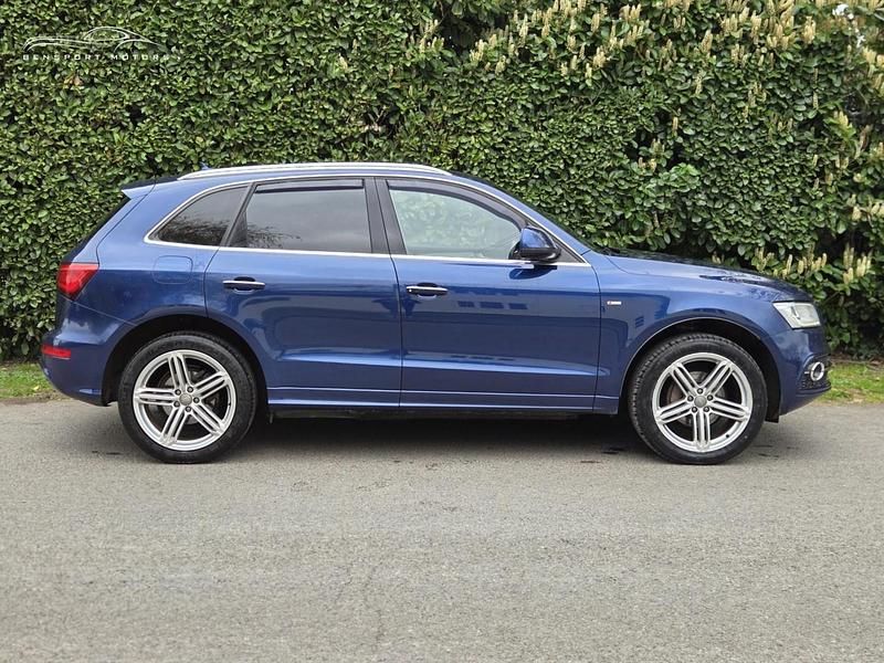 Used Audi Q5 S-line plus 2014 Blue SUV