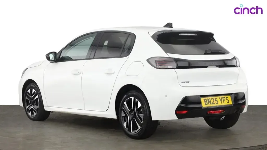 Used Peugeot 208 Allure 2025 White Hatchback
