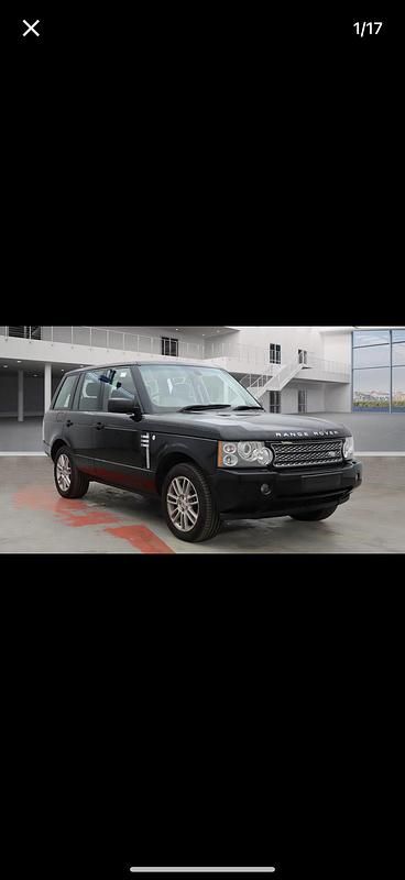 Black Used 2009 Land Rover Range Rover Vogue SUV | £5,499 (Fair price) - Image 1/4