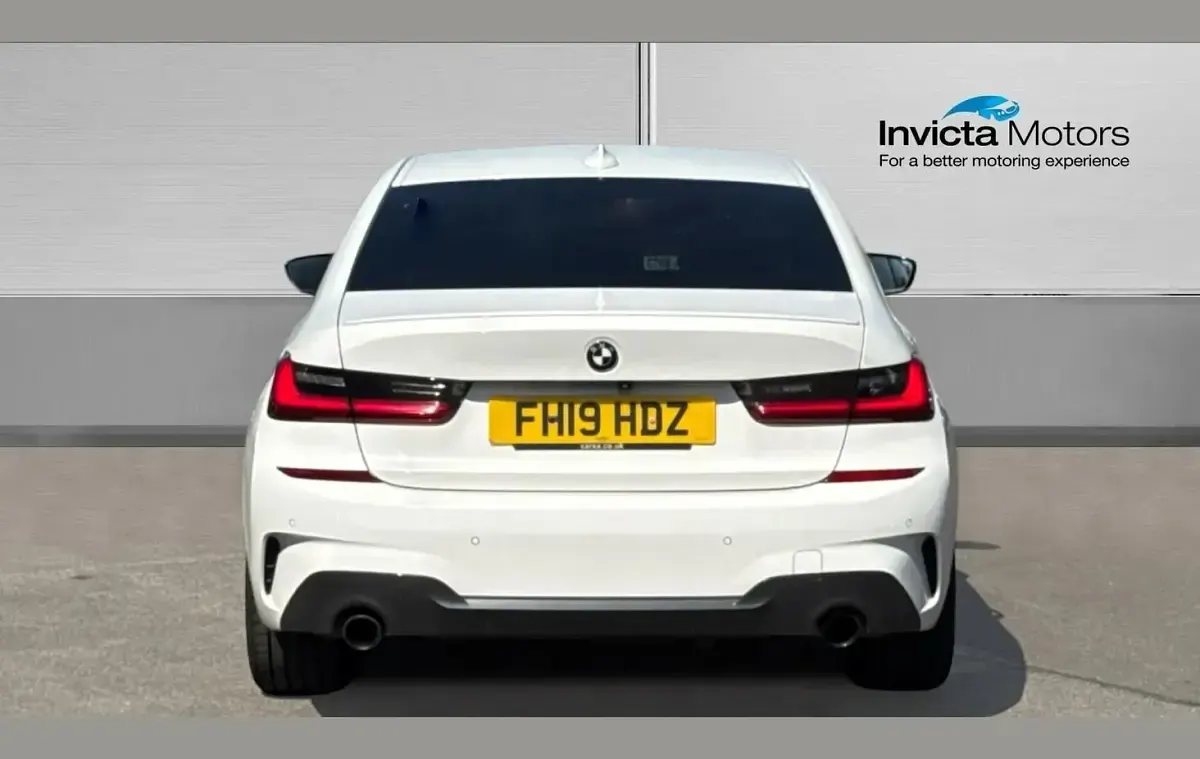Used BMW 320 Comfort Edition 190 HP (139 kW) 2019 Alpine white gloss Sedan