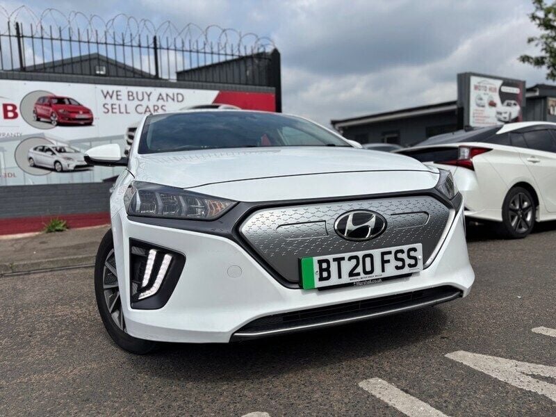 White Used 2020 Hyundai Ioniq Premium Sedan | £8,599 (Super price) - Image 1/4
