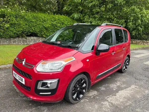 Used Citroën C3 Picasso Platinum 2017 Red MPV