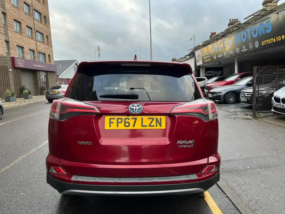 Used Toyota RAV4 Hybrid 2017 Red SUV