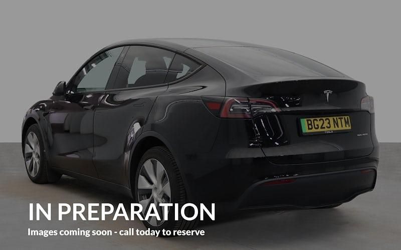 Usado Tesla Model Y Long Range AWD 286 kW (389 HP) 2025 SUV