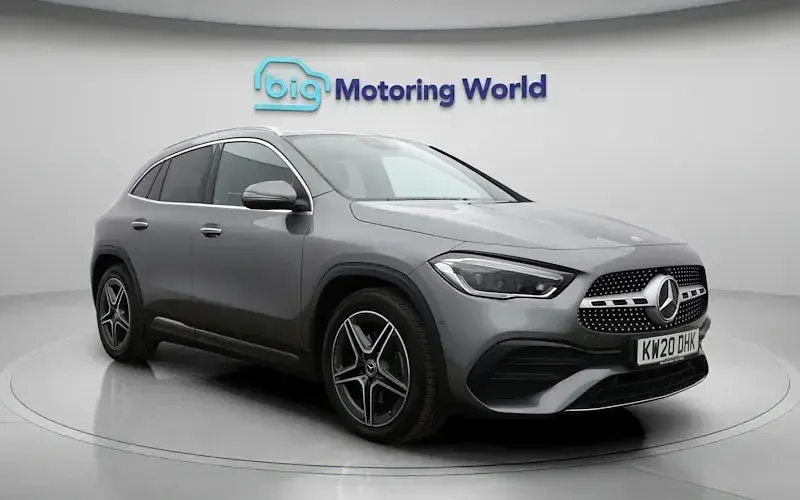 Used Mercedes GLA220 AMG Line Premium Plus 190 HP (139 kW) 2022 SUV