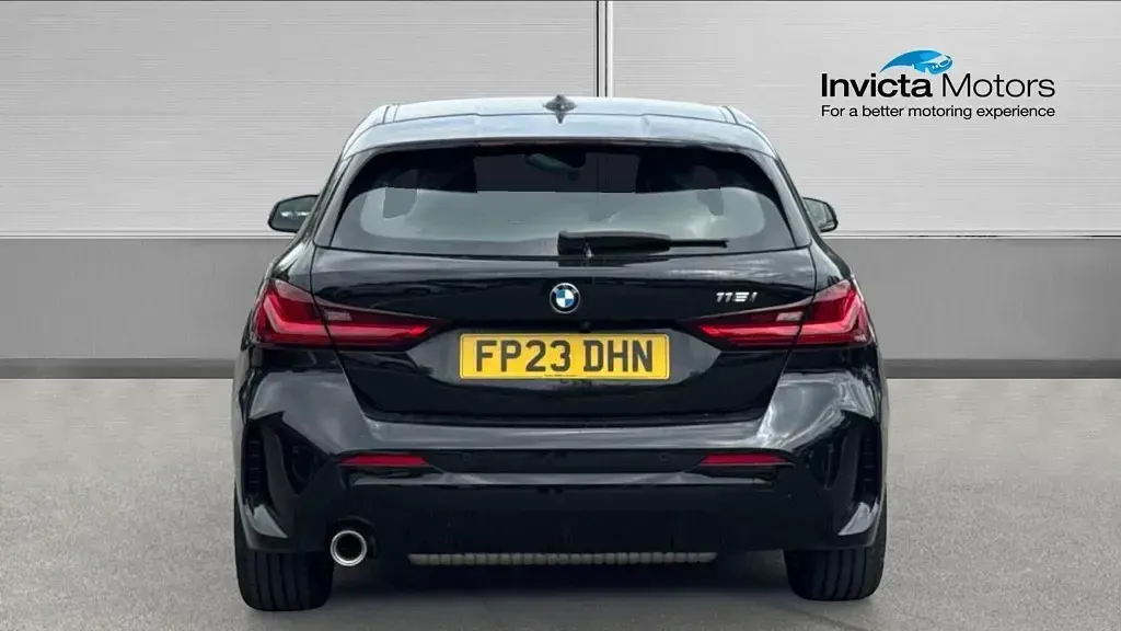 Used BMW 118 M Sport 136 HP (100 kW) 2023 Sapphire black metallic Hatchback