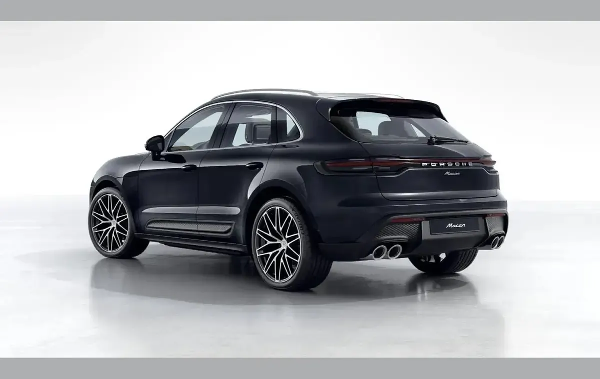 Used Porsche Macan 261 HP (191 kW) 2021 Black SUV