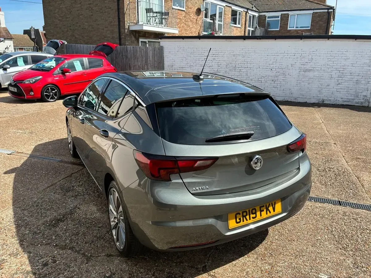 Used Vauxhall Astra S 150 HP (110 kW) 2019 Grey Hatchback