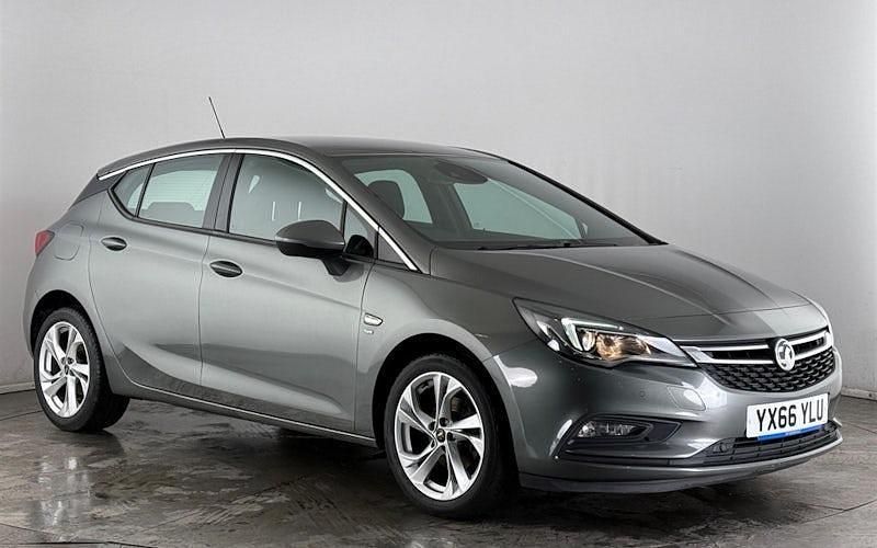 Used Vauxhall Astra SRi 101 HP (74 kW) 2018 Hatchback