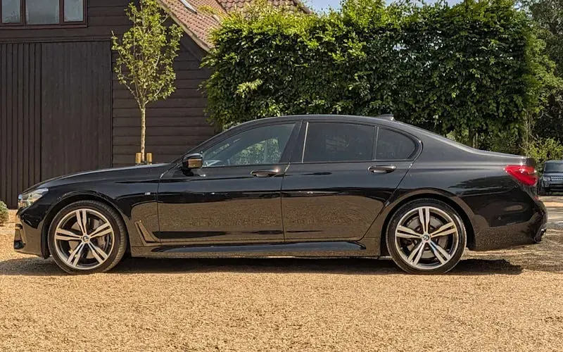 Used BMW 750 M Sport 450 HP (330 kW) 2017 Black Sedan