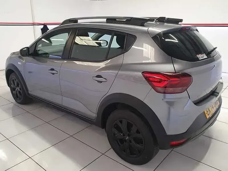 Used Dacia Sandero Extreme 91 HP (66 kW) 2024 Grey Hatchback