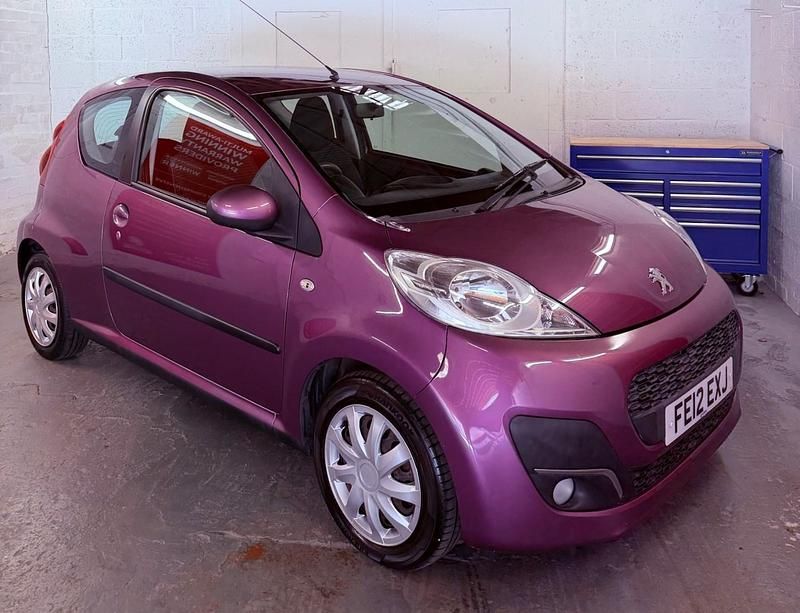 Used Peugeot 107 Active 68 HP (50 kW) 2012 Purple Hatchback