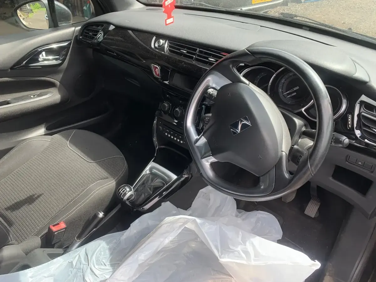 Used Citroën DS3 2010 Black Hatchback