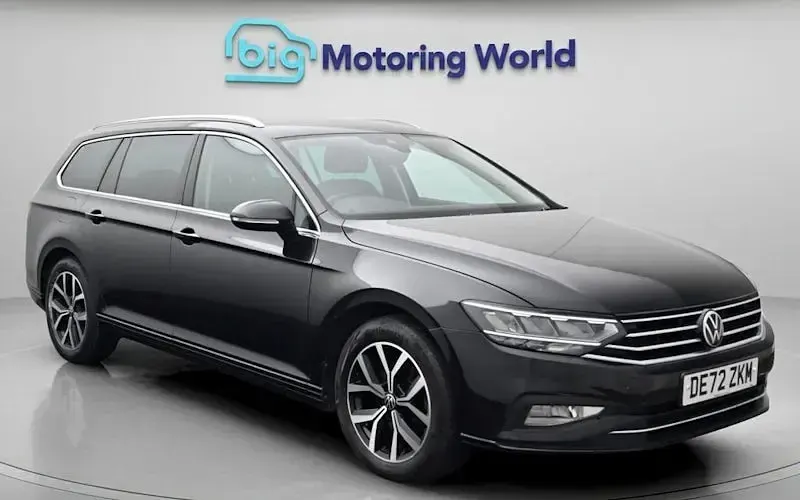Used VW Passat SEL 150 HP (110 kW) 2022 Estate