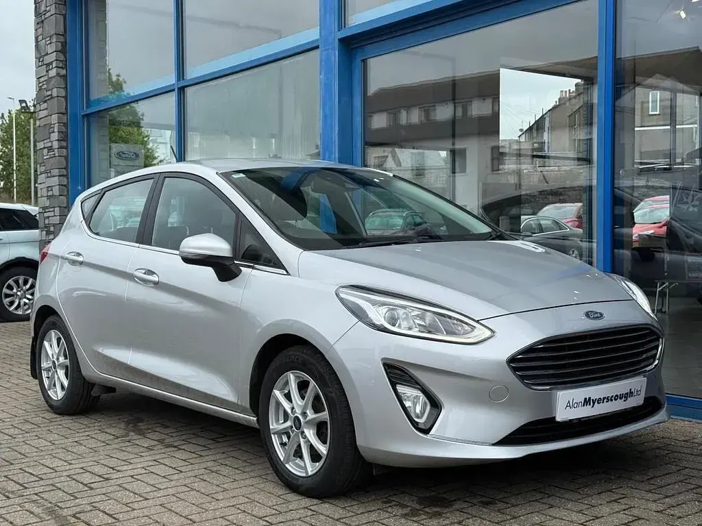 Used Ford Fiesta Zetec 2018 Silver Hatchback