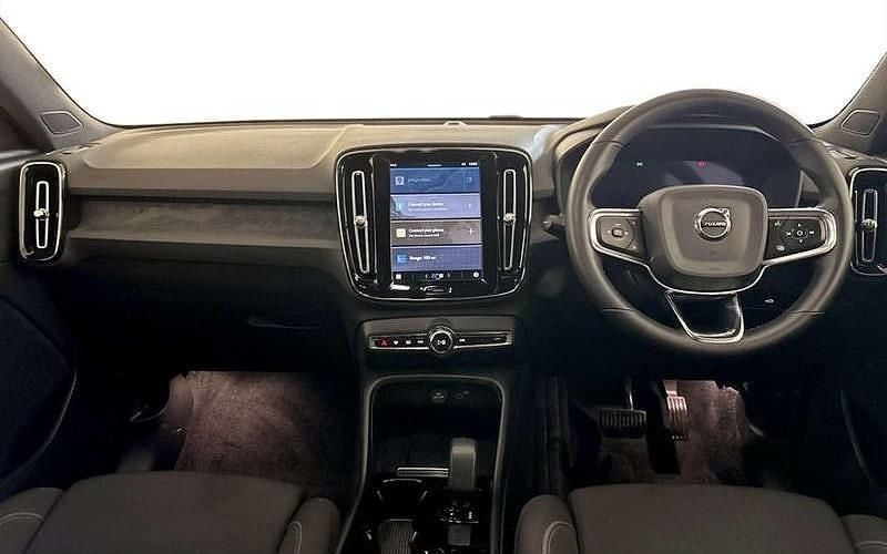 Used Volvo XC40 Core 169 kW (231 HP) 2022 Black SUV