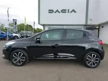 Used Renault Clio Play 90 HP (66 kW) 2019 Black Hatchback