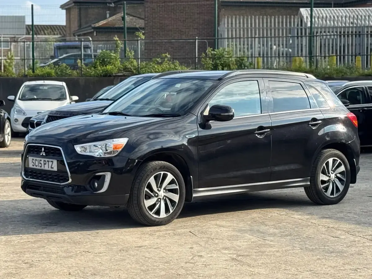 Used Mitsubishi ASX 147 HP (108 kW) 2015 Black SUV