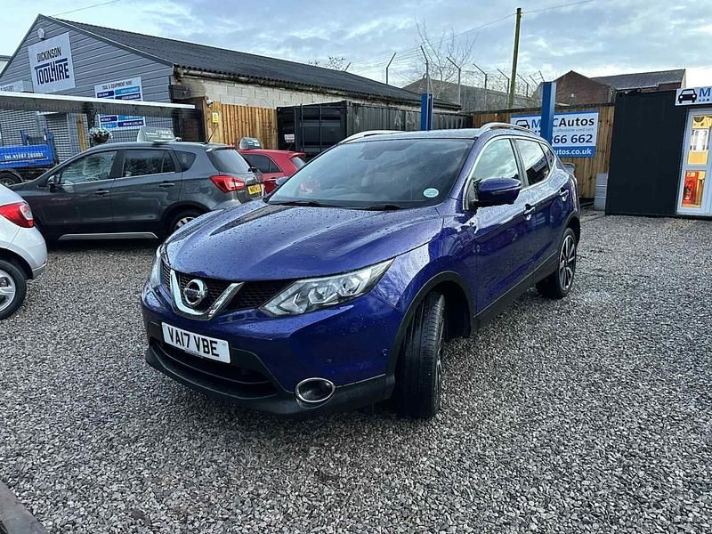 Used Nissan Qashqai Tekna 2017 Blue SUV