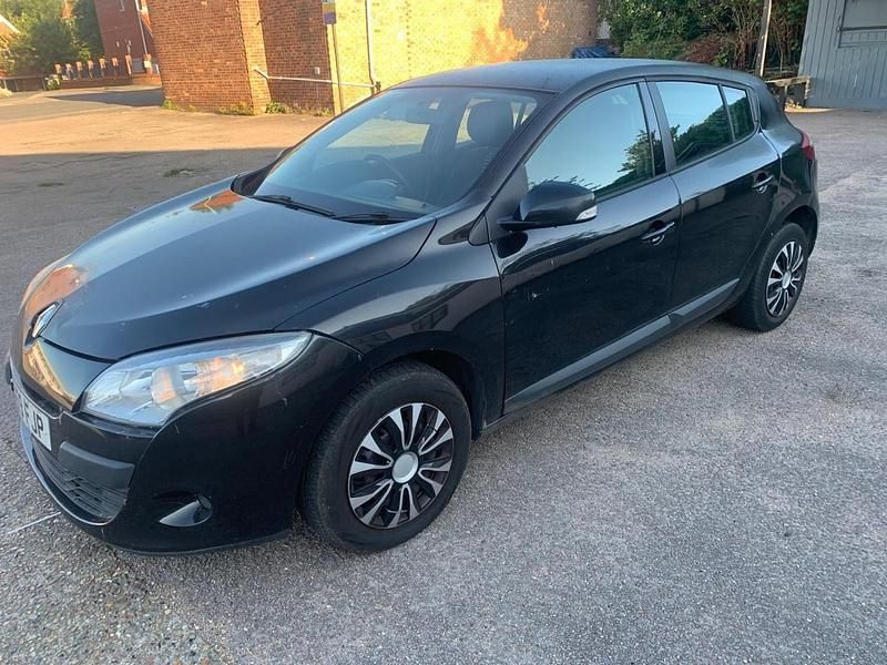 Black Used 2009 Renault Mégane III Expression Hatchback | £1,495 - Image 1/4