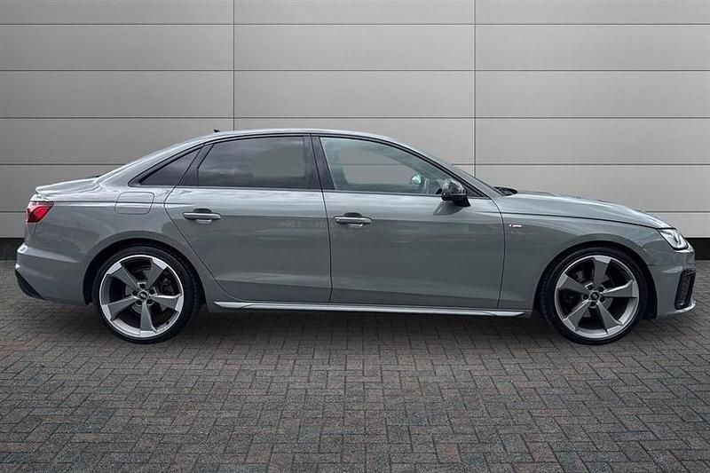 Used Audi A4 Black Edition 150 HP (110 kW) 2021 Glacier white Sedan