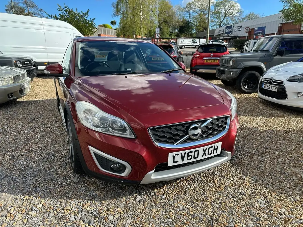 Usado Volvo C30 SE 109 HP (80 kW) 2010 Vermelho Citadino