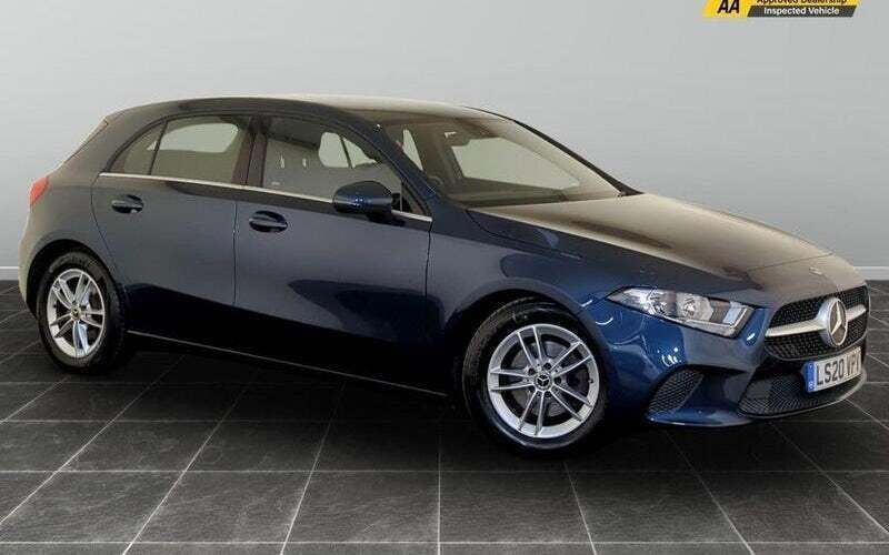 Used 2022 Mercedes A180 SE Hatchback | £15,495 (Super price) - Image 1/2