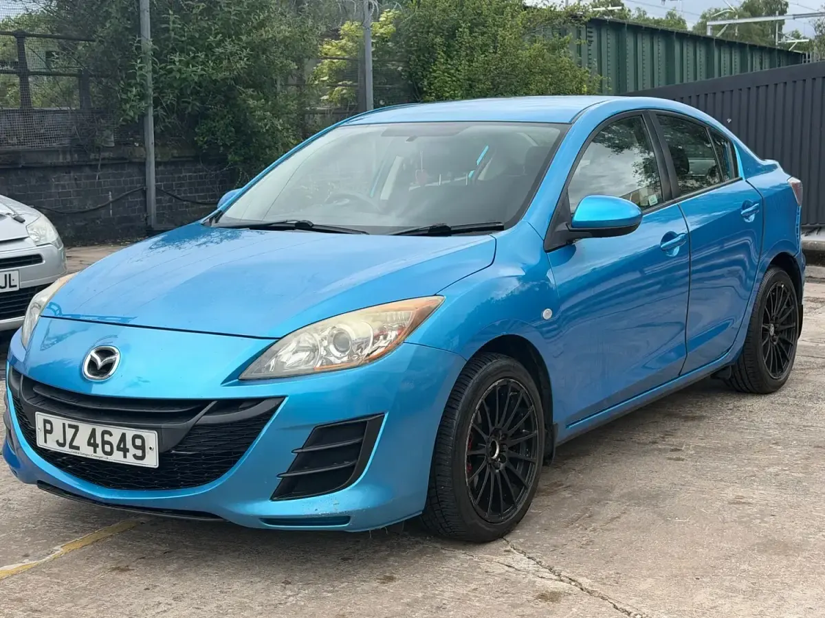 Used Mazda 3 2009 Blue Sedan