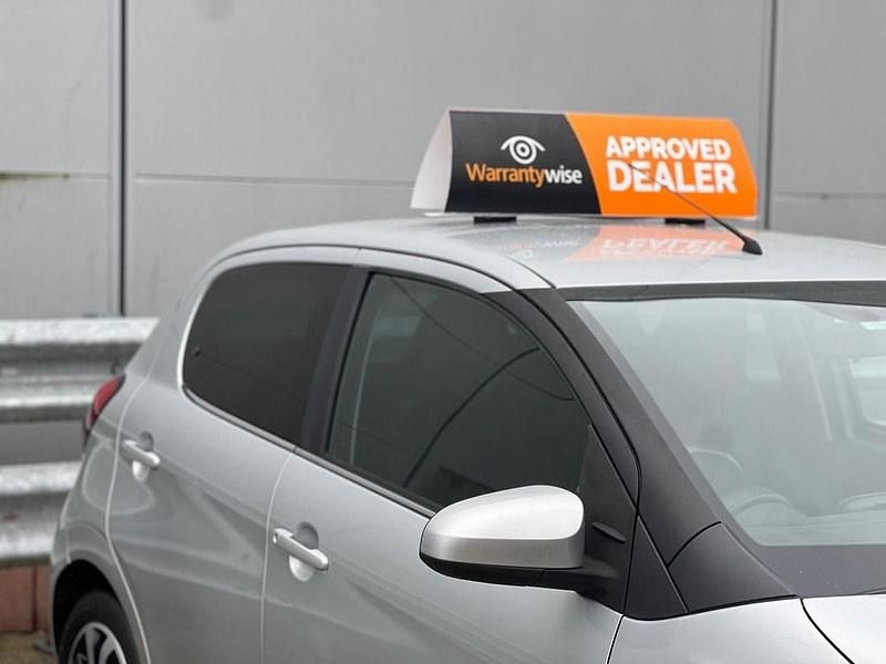 Begagnad Citroën C1 Flair 68 HK (50 kW) 2015 Grå Halvkombi