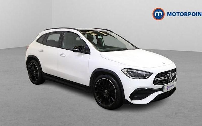 Used Mercedes GLA200 AMG Line Premium Plus 163 HP (119 kW) 2022 White SUV
