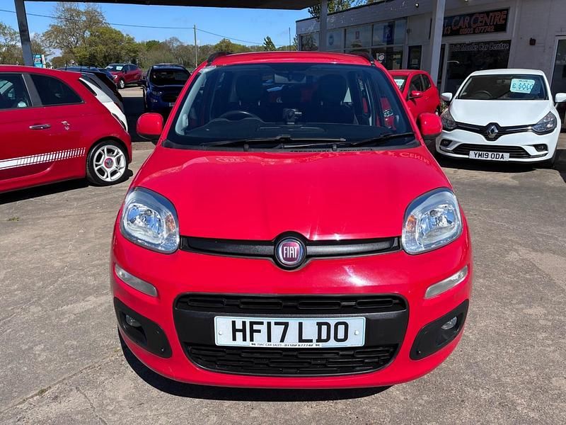 Used Fiat Panda Lounge 69 HP (50 kW) 2017 Red Hatchback