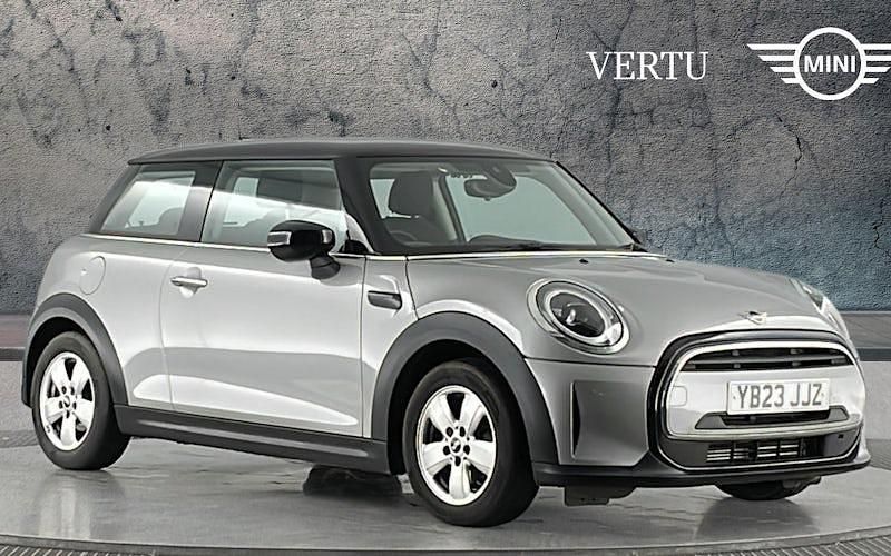 Used Mini Cooper Classic 136 HP (100 kW) 2022 Hatchback