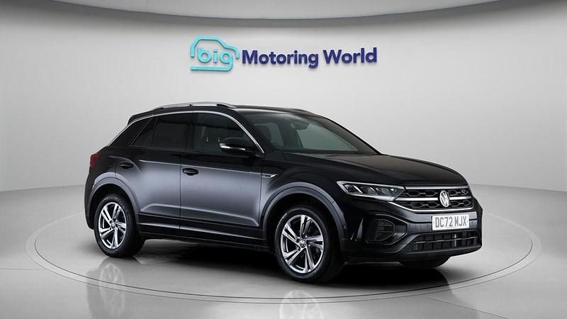 Used VW T-Roc R-line 150 HP (110 kW) 2022 Black SUV