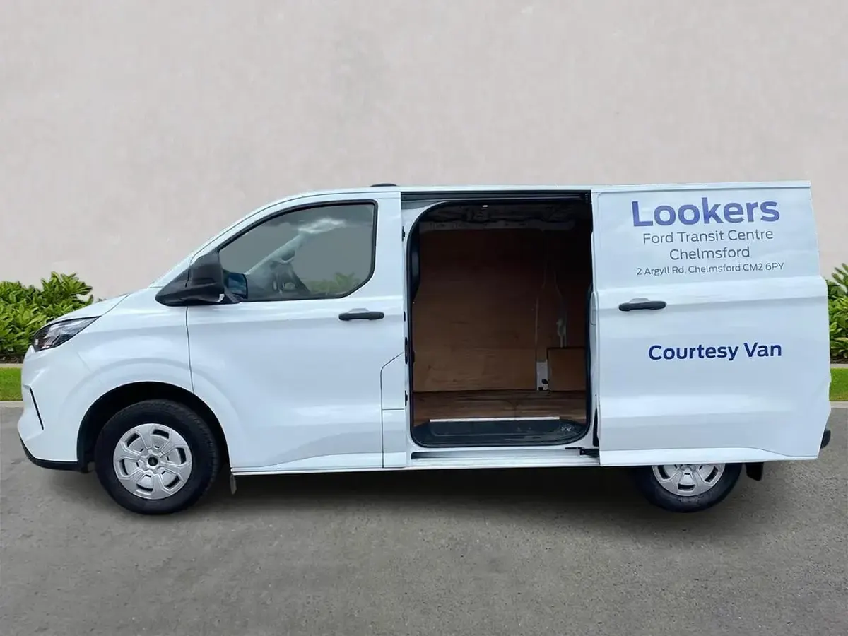 Used Ford Transit Custom Trend 110 HP (80 kW) 2025 White Van