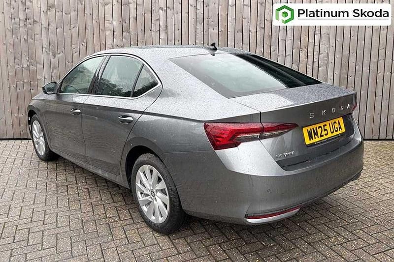 Used Skoda Octavia SE L 110 HP (80 kW) 2025 Graphite grey metallic Hatchback