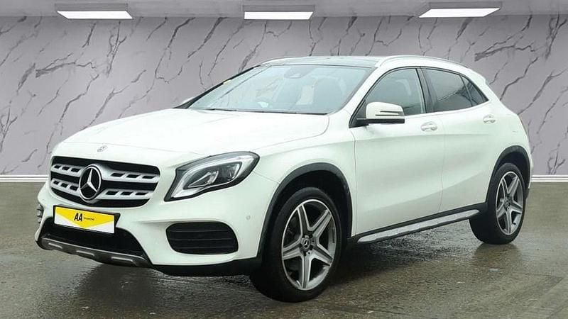 Used Mercedes GLA250 AMG line 211 HP (155 kW) 2018 White SUV