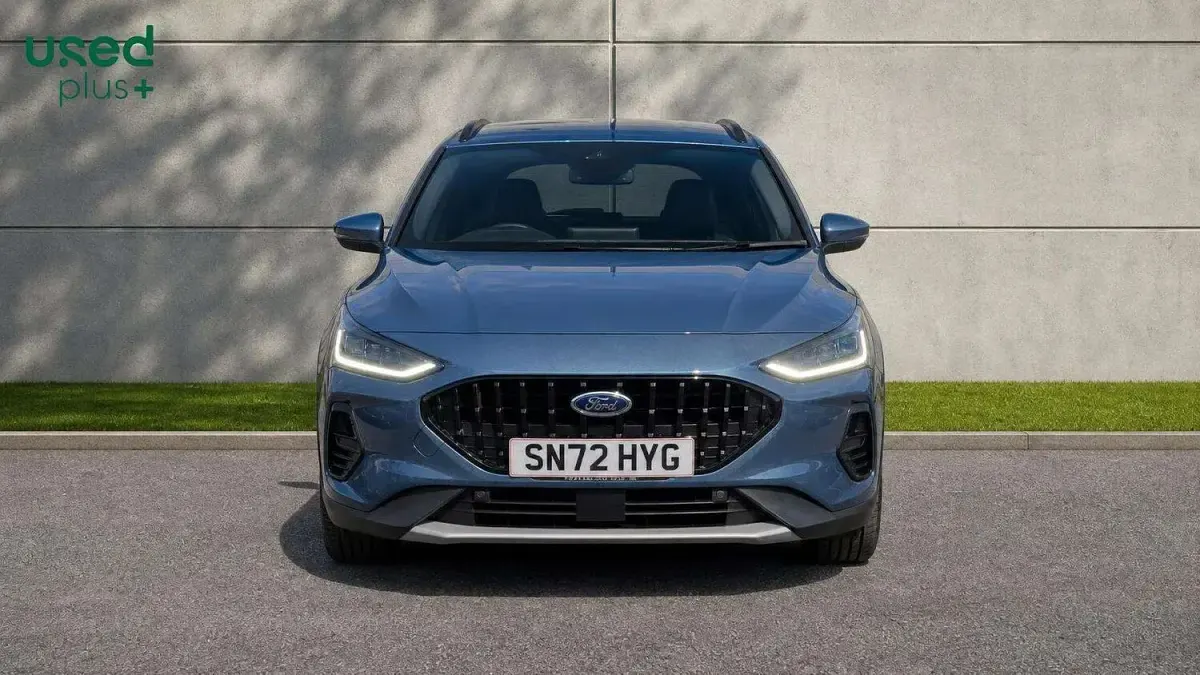 Used Ford Focus Active 2022 Blue Hatchback