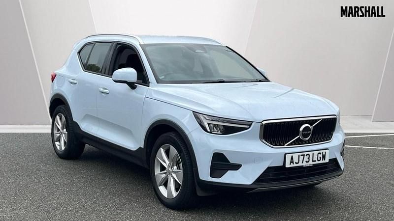 Special metallic cloud blue Used 2024 Volvo XC40 Core SUV | £24,798 (Fair price) - Image 1/4